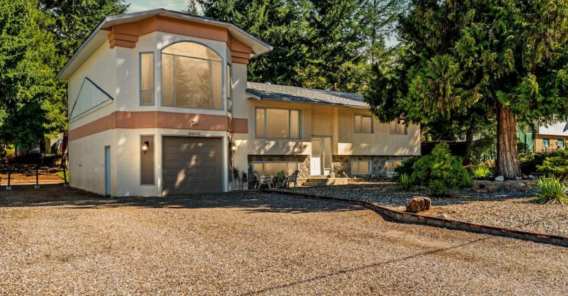 Spallumcheen BC Real Estate | 3419 Larch Drive